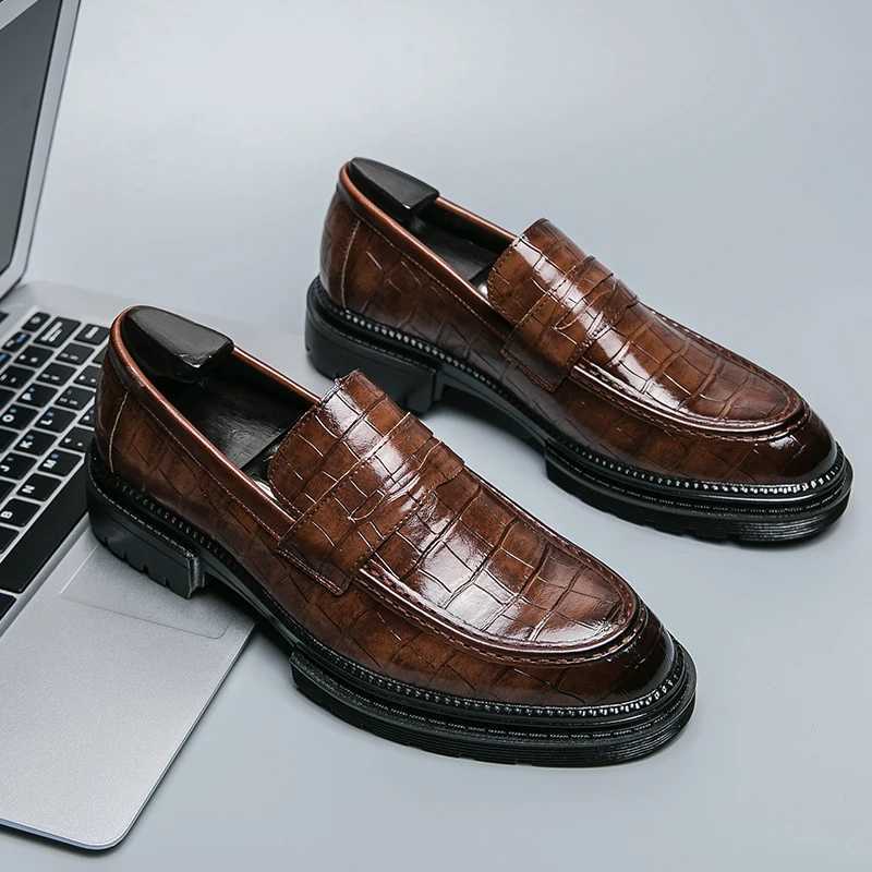 2024 Italian Dress Shoes Men Wedding Party Shoes High Quality Casual Loafer Men Designer Flat Shoes Driving Shoes Zapatos HombreXJ250118