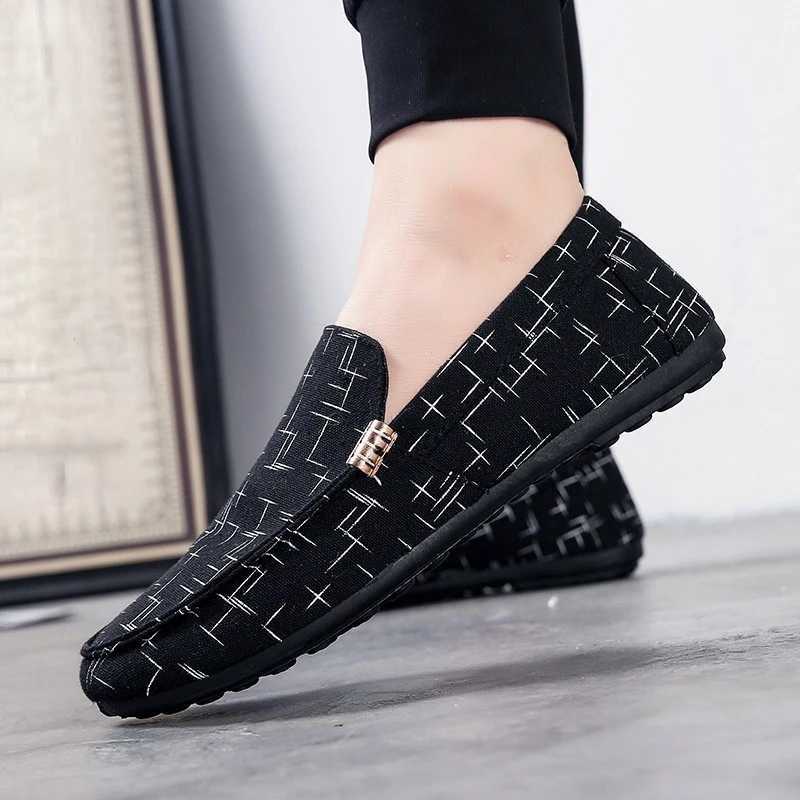 Men Loafers Spring Summer Mens Shoes Walking Casual Light Canvas Youth Shoes Male Breathable Fi Flat Slip- Boat FootwearXJ250118