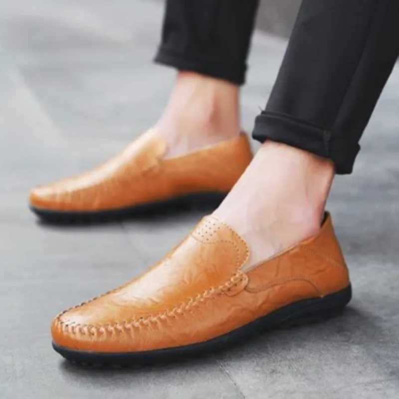 Men Leather Casual Shoes Autumn New Fi Luxury Brand Moccasin Comfortable Breathable Boat Driving Brown Leather ShoesXJ250118
