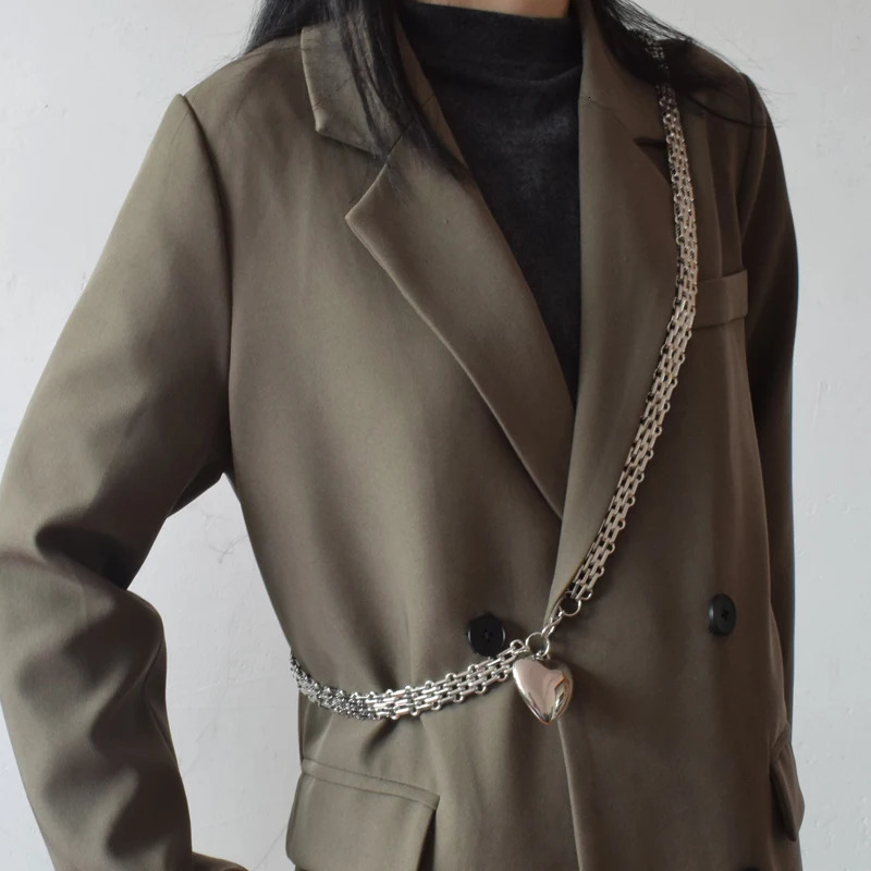 Retro hip-hop thick metal chain silver big love heart tassel waist chain belt female personality wild diagonal strap 250117