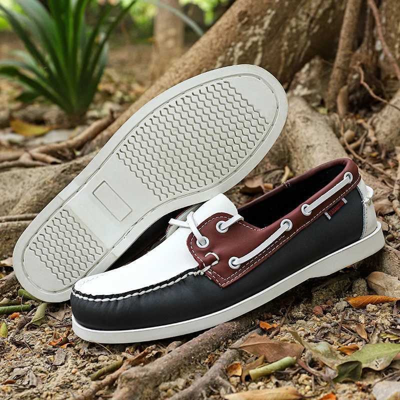 Genuine Leather Mens Causal Shoes Summer Comfy Lace-up Sneakers Shoes Luxury Brand Business Boat Shoes Mocassins Male LoafersXJ250118