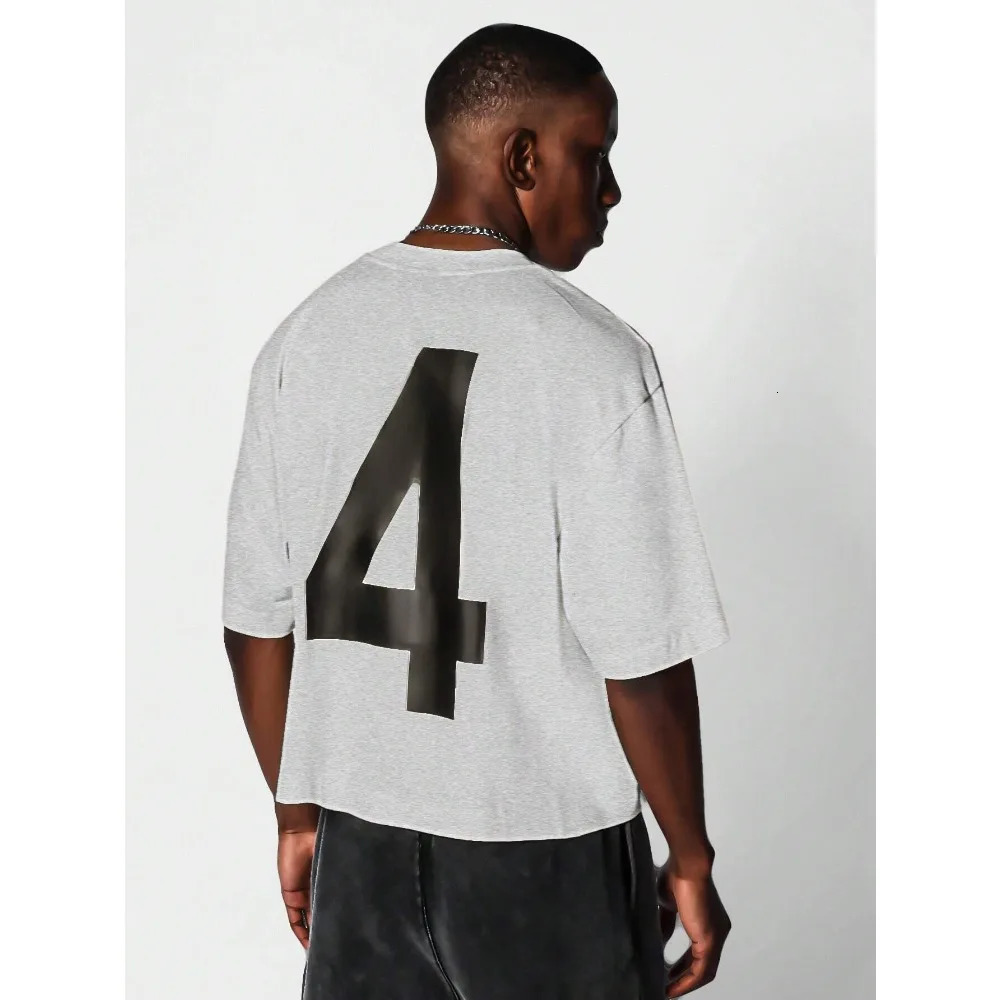 Tee 4 Graffiti Graphic Printed Tshirt for Men and Women Oversized Short Sleeved Cotton T Shirt Rock American Loose Clothing 250122