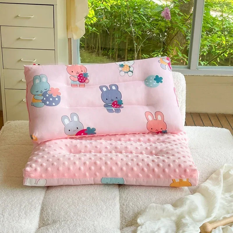 Soft baby pillow Comfortable velvet born pillow Baby sleep headrest Breathable baby pillow Moms Love 250117