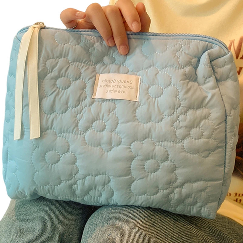 Large Flower Pattern Women Makeup Toiletries Cosmetic Organizer Zipper Bag Travel Wash Pouch Cosmetic Bag Female Make Up Bag250114