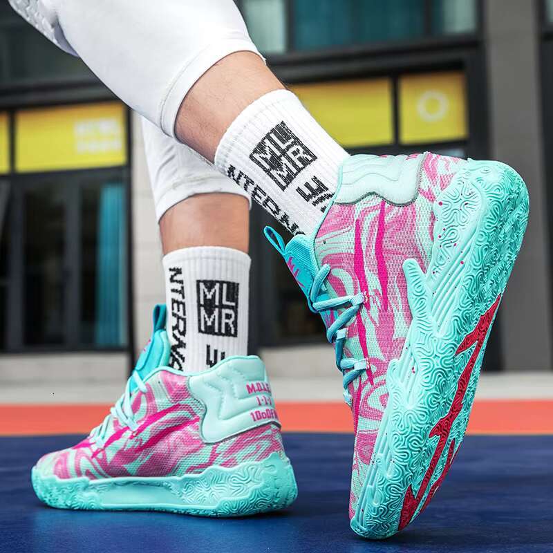 Men's High Top Basketball Shoes-Lightweight Breathable Non-Slip Sneakers, Trendy Leopard Print Sports Shoes for Outdoor Training
