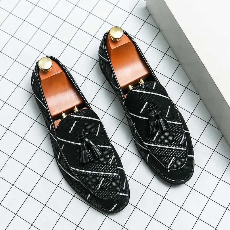 Fi Men Loafers Slip Tassel Casual Dress Driving Shoes Classic Comfy Original Boat Shoes Luxury Designer Flat Shoes 2024XJ250118
