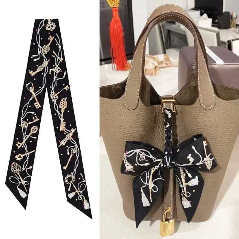 Classic Key Chain Female Decoration Twill Long Ribbon Binding Bag Silk Ribbon Hair Belt Hot Selling Small Scarf W250118