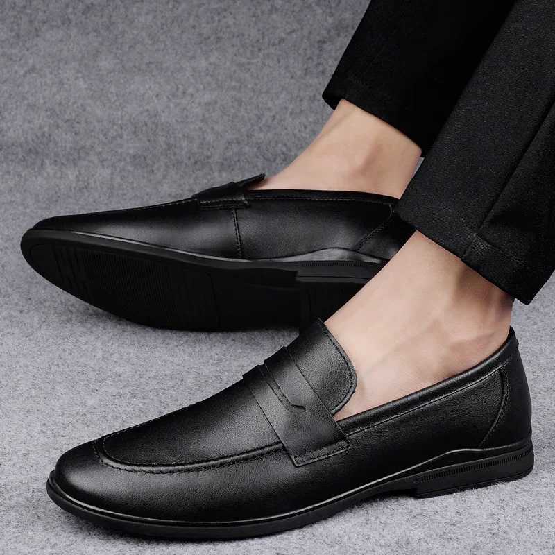 Mens Genuine Leather Casual Shoes Slip Winter Plush Snow Loafers N Slip Breathable Driving Flats Spring Walking Work ShoesXJ250118