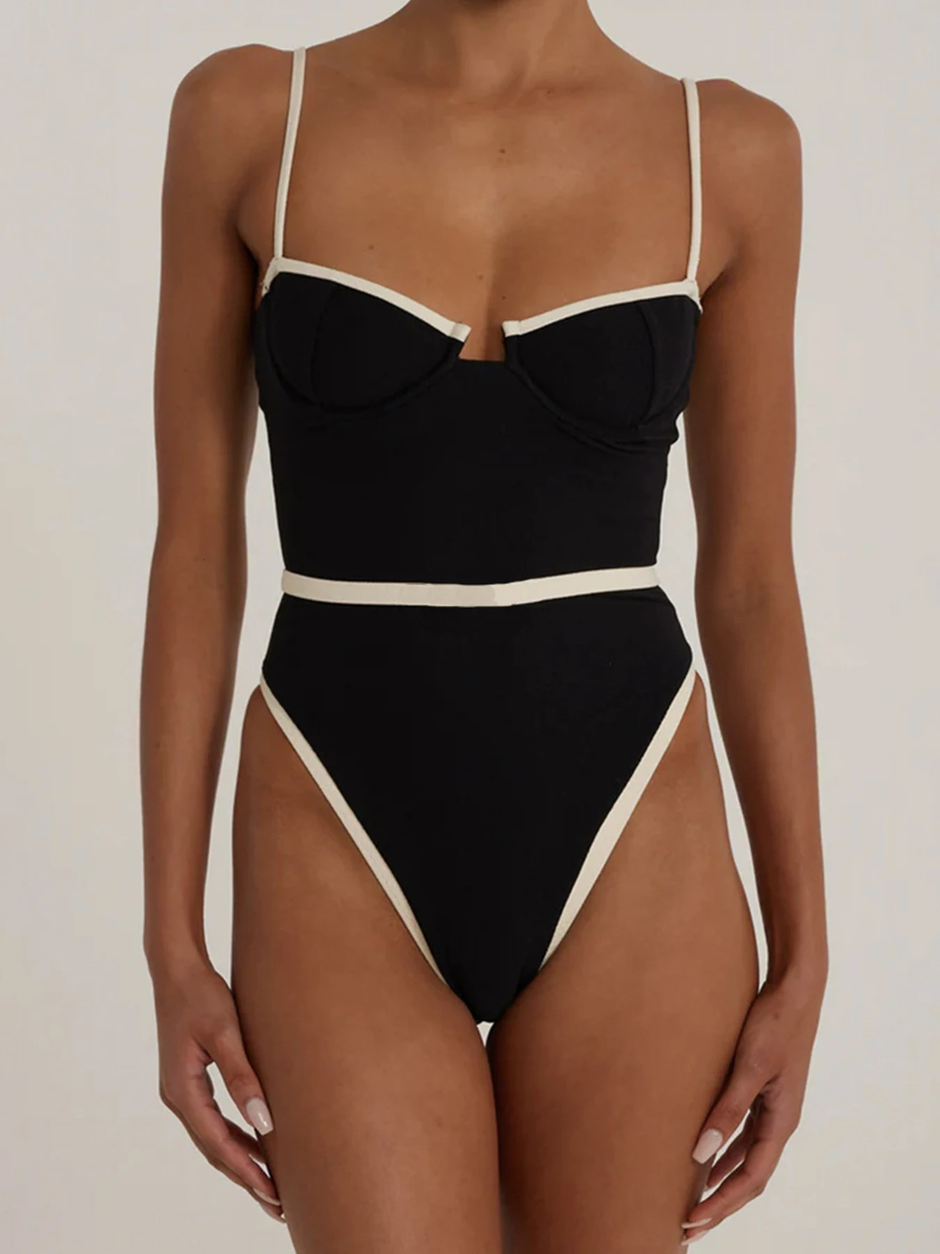 Black And White Contrast Color One Piece Swimsuit For Women Push Up Swimwear Bodysuit Monokini Bathing Suit Beachwear 250117