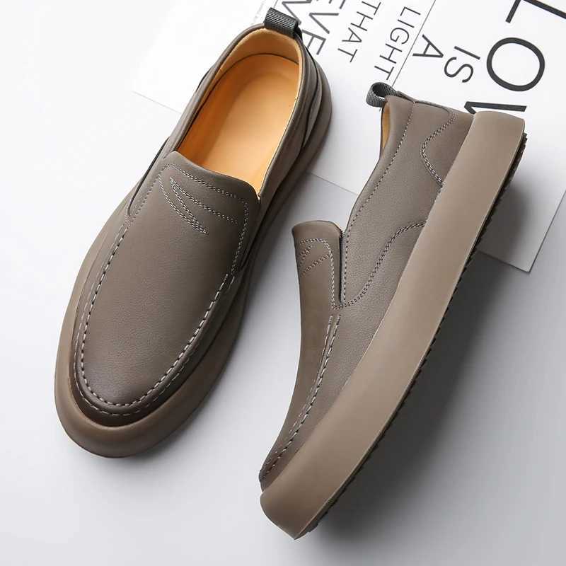 Luxury Brand Designer Mens Shoes Genuine Leather Slip Loafers Mocasines Summer Breathable Driving Shoes Walking Men SneakersXJ250118