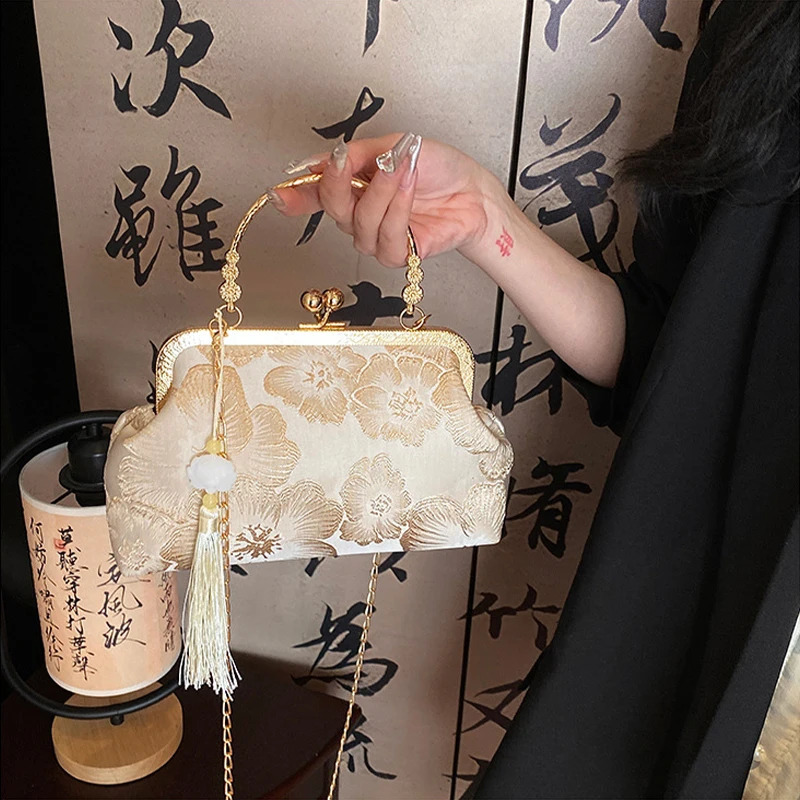 Chinese Style Embroidered Shoulder Bag Elegant Handbag Retro Small Square Wedding Party Women Evening Clutch 250118