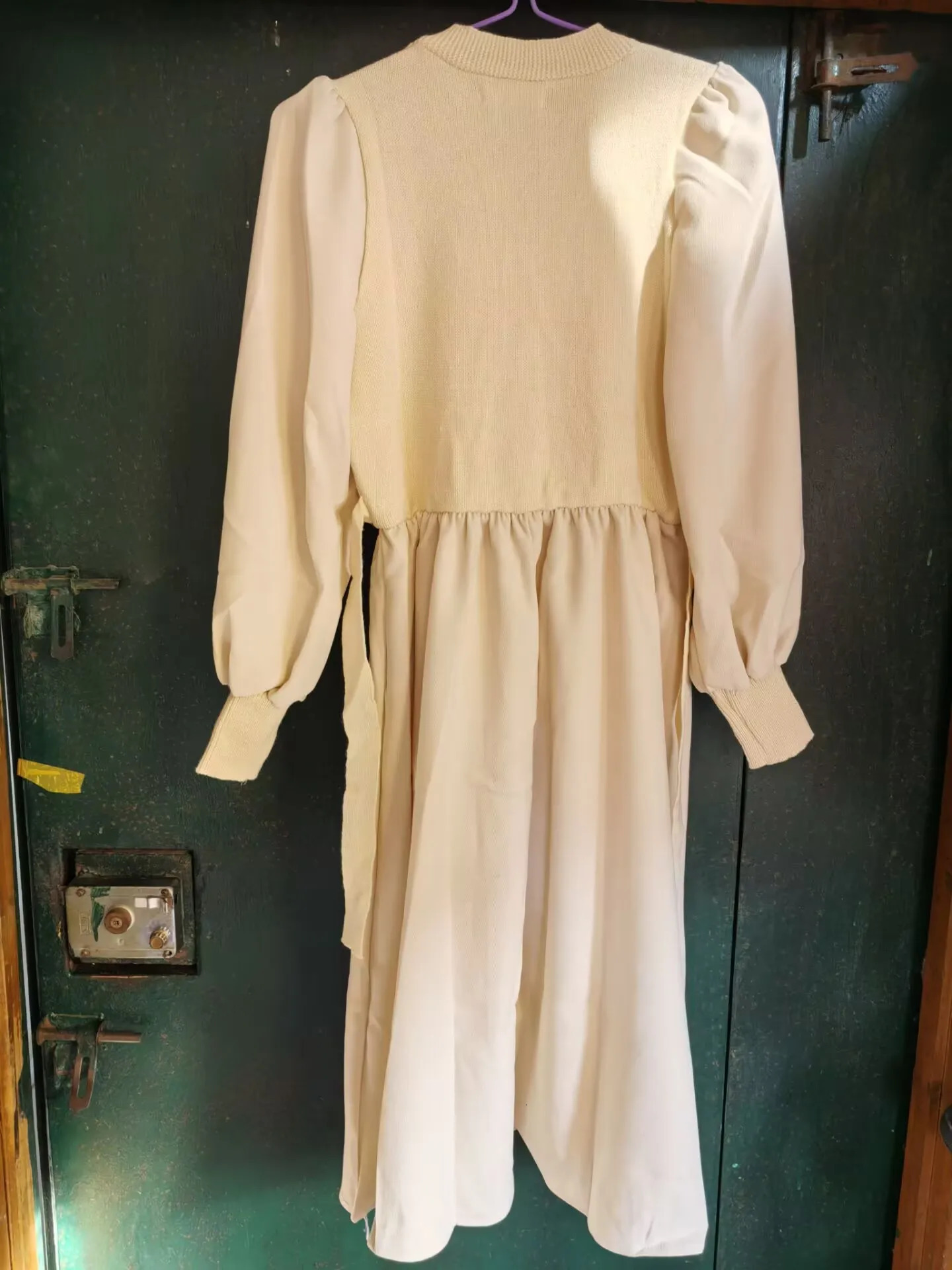 Autumn Winter Fashion Maternity Dress Long Sleeve V-neck Vintage Embroidery Pregnant Woman Empired Dress Princess Party Dresses 250116