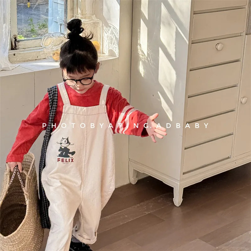 Spring Children Loose Overalls Cotton Baby Girls Cartoon Print Strap Pants Boys Wide Leg Kids Casual Trousers 250117