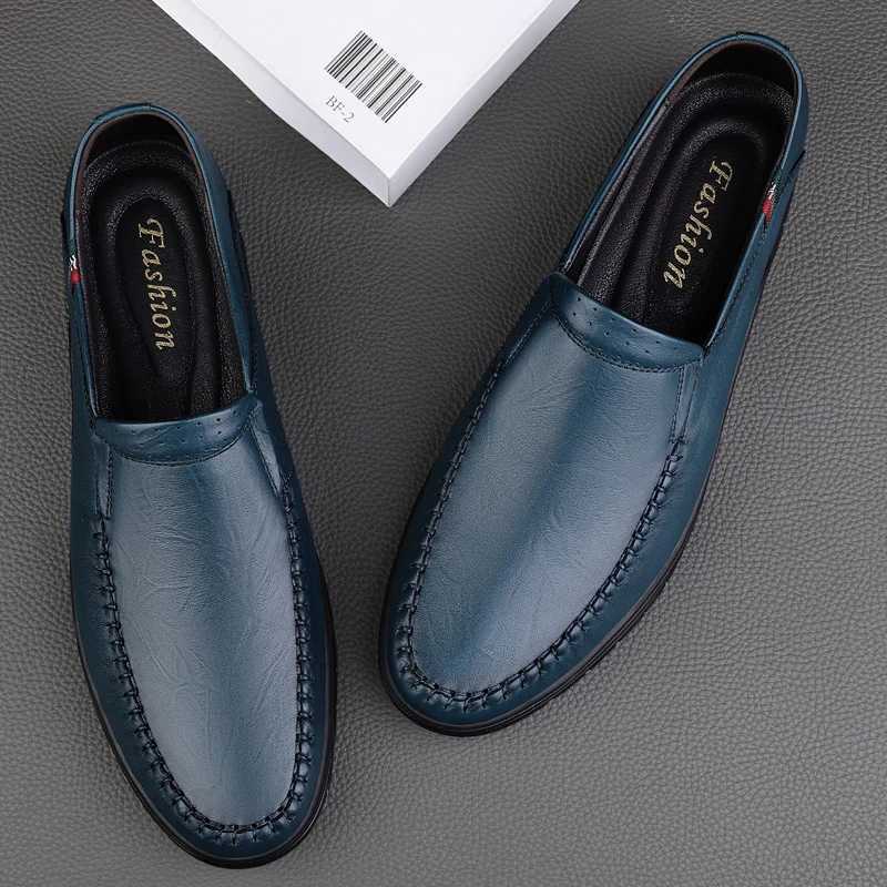 Genuine Leather Men Loafers Simple Moccasin Fi Slip Soft Flats Comfy Handmade Man Driving Footwear N-Slip Boat ShoesXJ250118