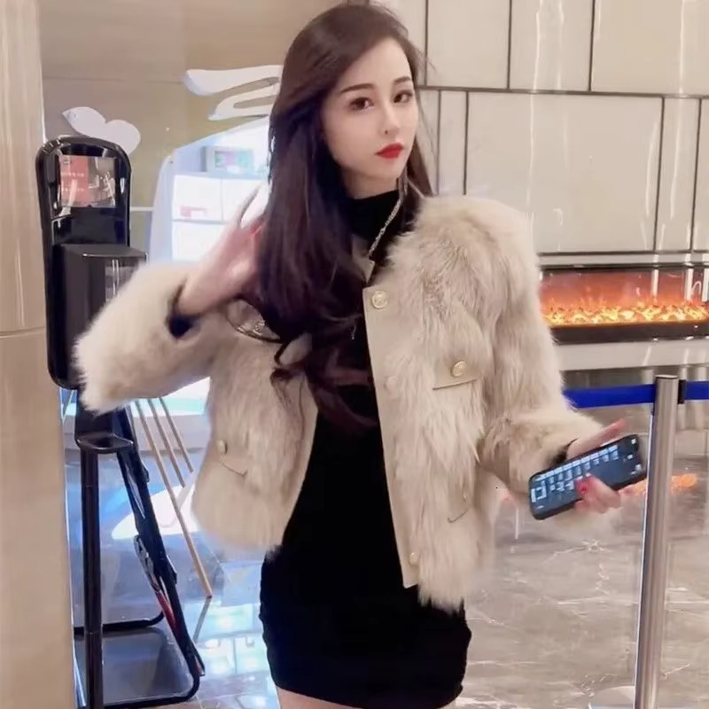 Autumn Winter Short Faux Ladies Coat Round Neck Long Sleeves Fur Female Jacket New Thickening Plush Women Outwear
