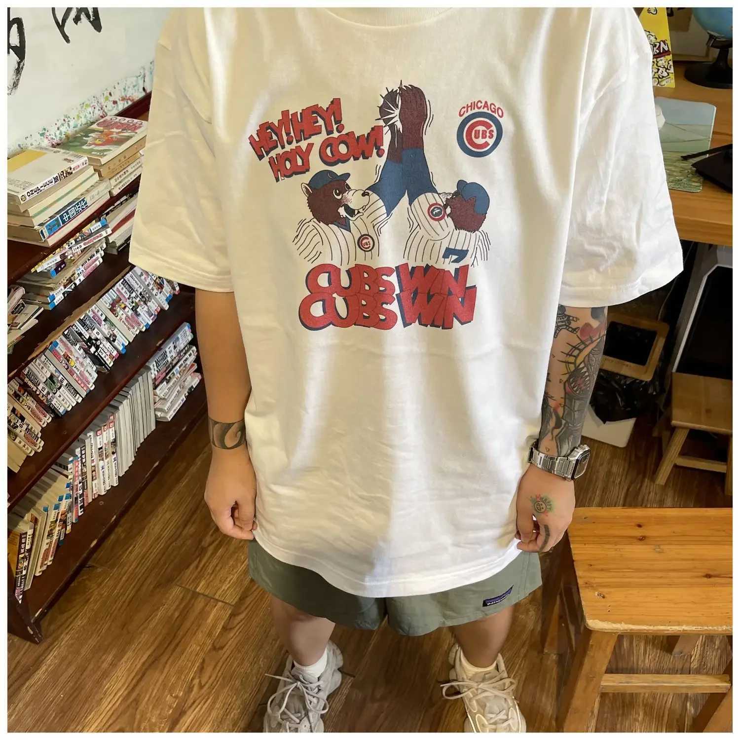 Fashionable Korean casual retro printed cartoon T shirt for men y2k personalized cotton street hip hop couple half sleeved top W250117