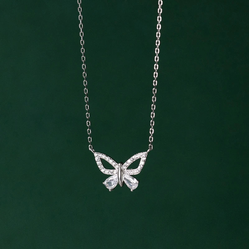 WANTME 925 Sterling Silver Shiny CZ Romantic Butterfly Clavicle Pendant Charm Necklace for Women Fashion Wedding Party Jewelry 250117