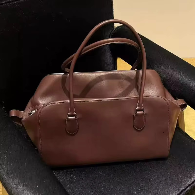 Genuine Leather Boston Bags For Women Designer Handbags Purses 2024 New In Vintage Cowhide Simple Commuting Shoulder Tote