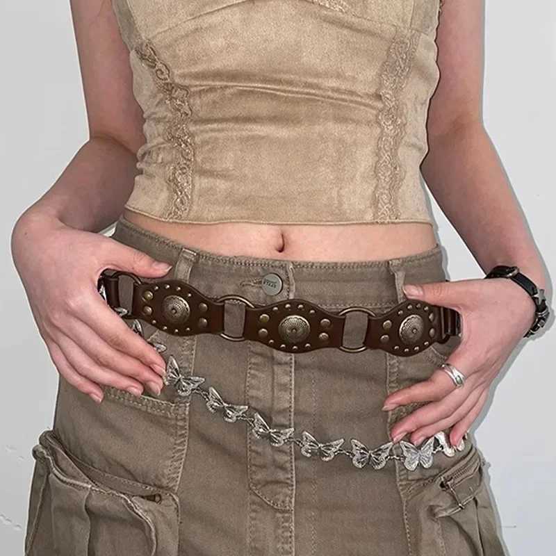 Retro circular splicing with denim hollow PU girl rivet punk metal buckle spice girl skiing decoration heavy broadband W250120