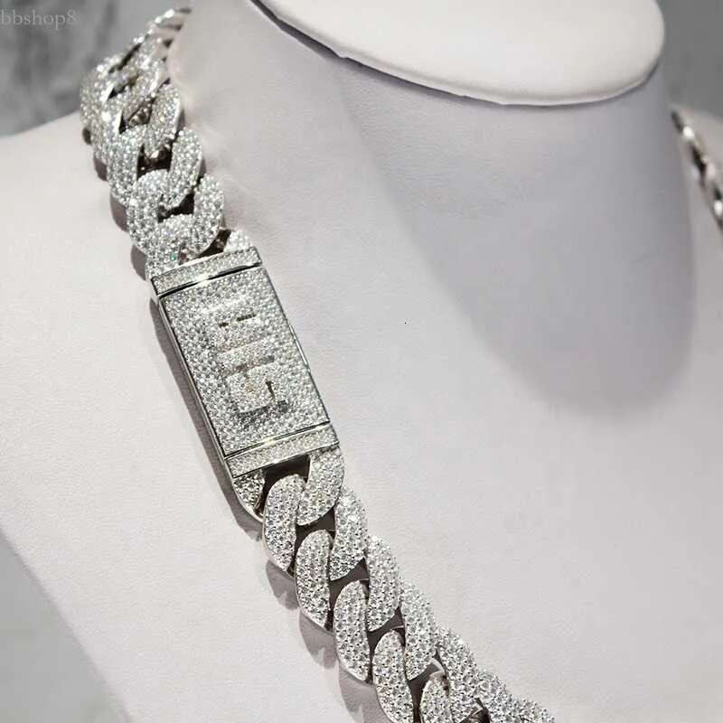 pendant necklaces Custom Buckle iced out 15mm Width sterg sier Miami moissanite cuban k chain