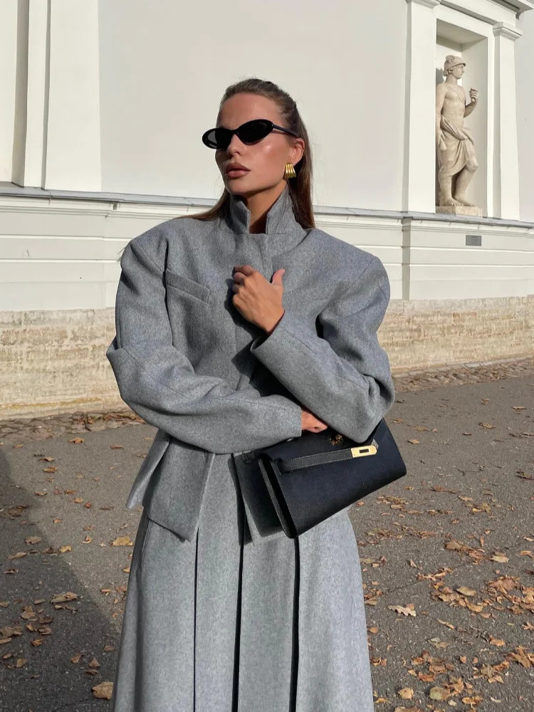 Womens fashionable solid wool ski suit elegant stand up collar full sleeve jacket loose pleated long ski suit autumn chic womens suit 250118