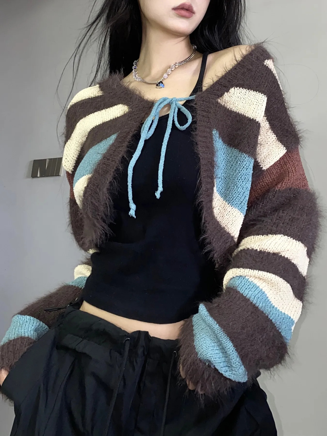 Y2K Casual Striped Cropped Tops Women Long Sleeve Soft Shawl Elegant Lace Up Cardigans Sweet Knitted Sweater 250122