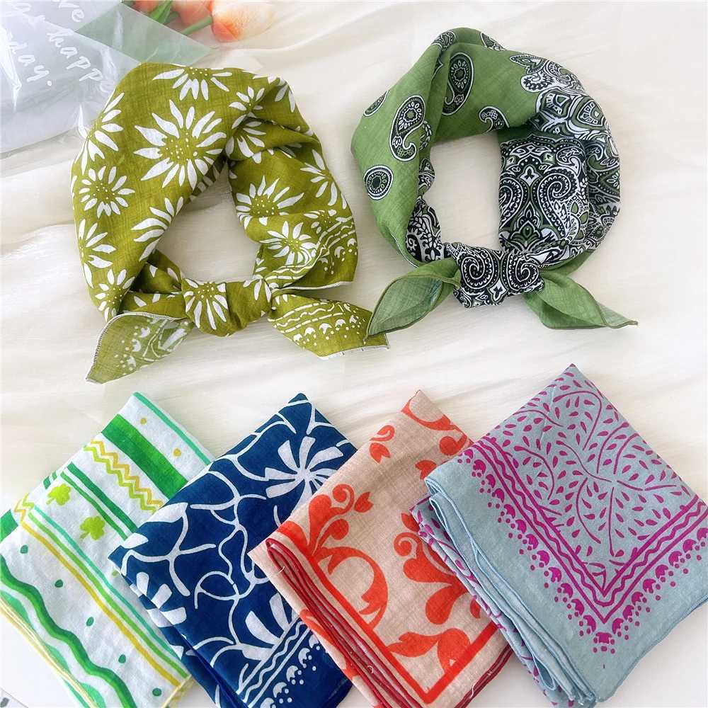 Luxury Floral Print Cotton Linen Square Scarf Women Soft Hair Scarf Square Handkerchief Ladies Neck Scarves Cute Head Scarfs W250118
