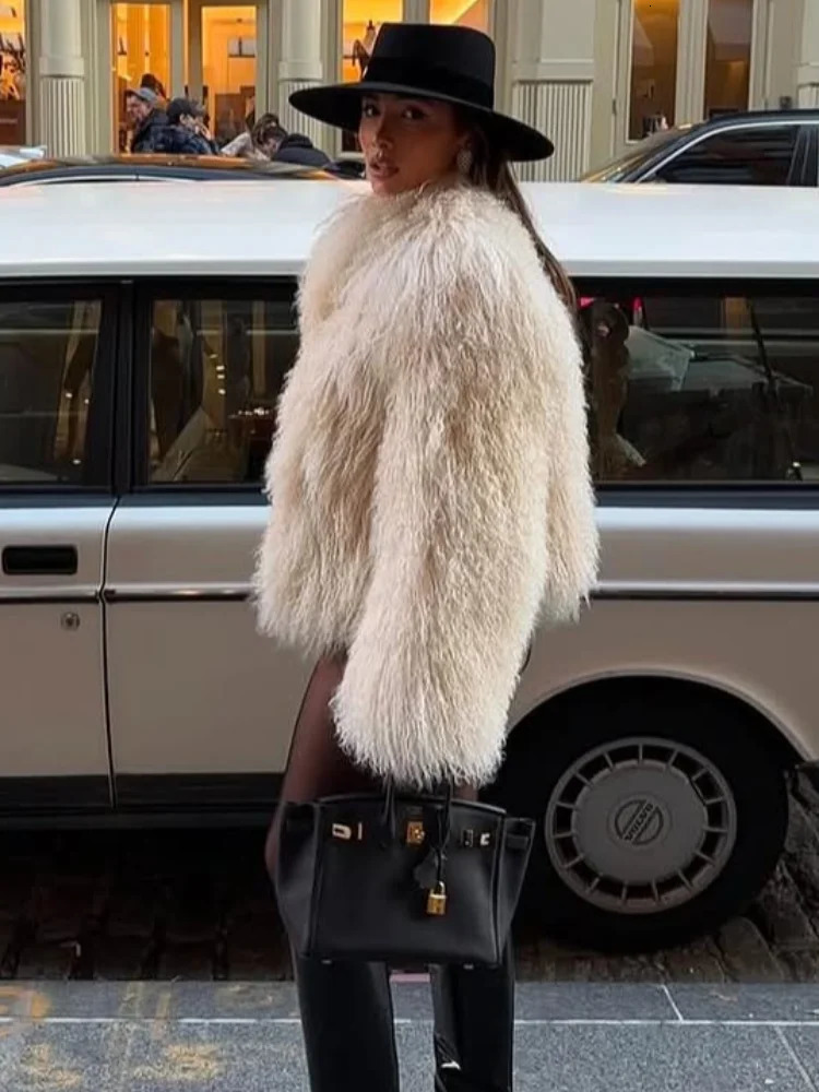 2025 Winter Lapel Thicken Fluffy Fur Coat Women Chic Brown Oversized Full Sleeve Plush Furry Jacket Lady High Streetwear 250115