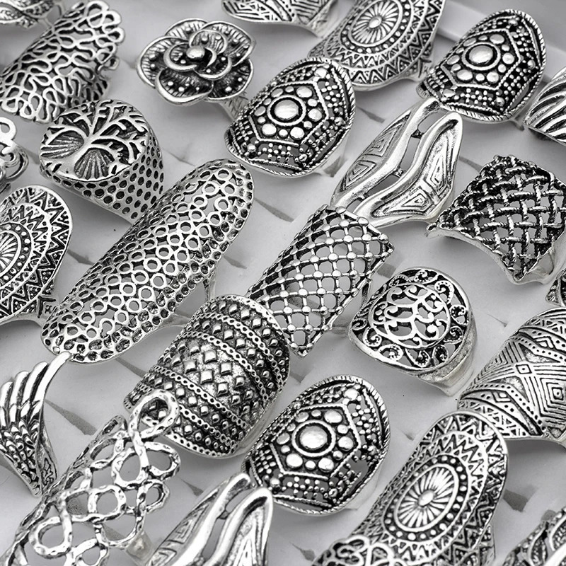 Wholesale 20pcs/Lots Mix Style Vintage Carved Flower Silver Plated Jewelry Rings For Women Size 17mm to 21mm 250117