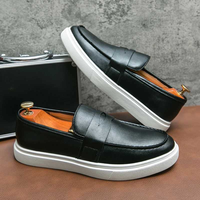 Casual Leather Social Shoes For Men High Quality Shoes Male Slip Loafers Flat Boat Mens Office Shoes Men 2025XJ250118