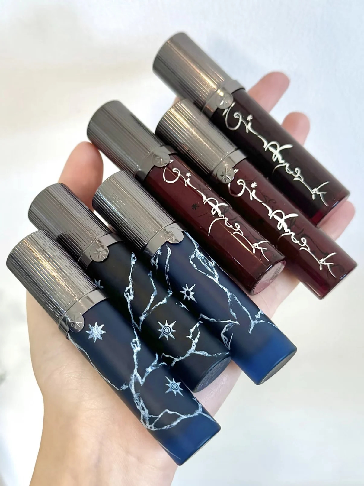 Girlcult Hmong Witch Series Lipmud Tray Blue Smoky Lipclay Matte Shimmer Chameleon Sparkle for Halloween Fun Makeup 250108