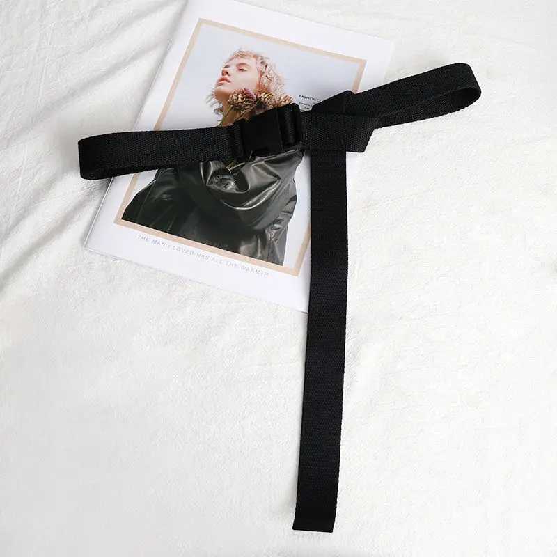 Hundreds of canvas leisure belt men and women plastic buckle belt work trousers youth military training decorative trouser belt W250120