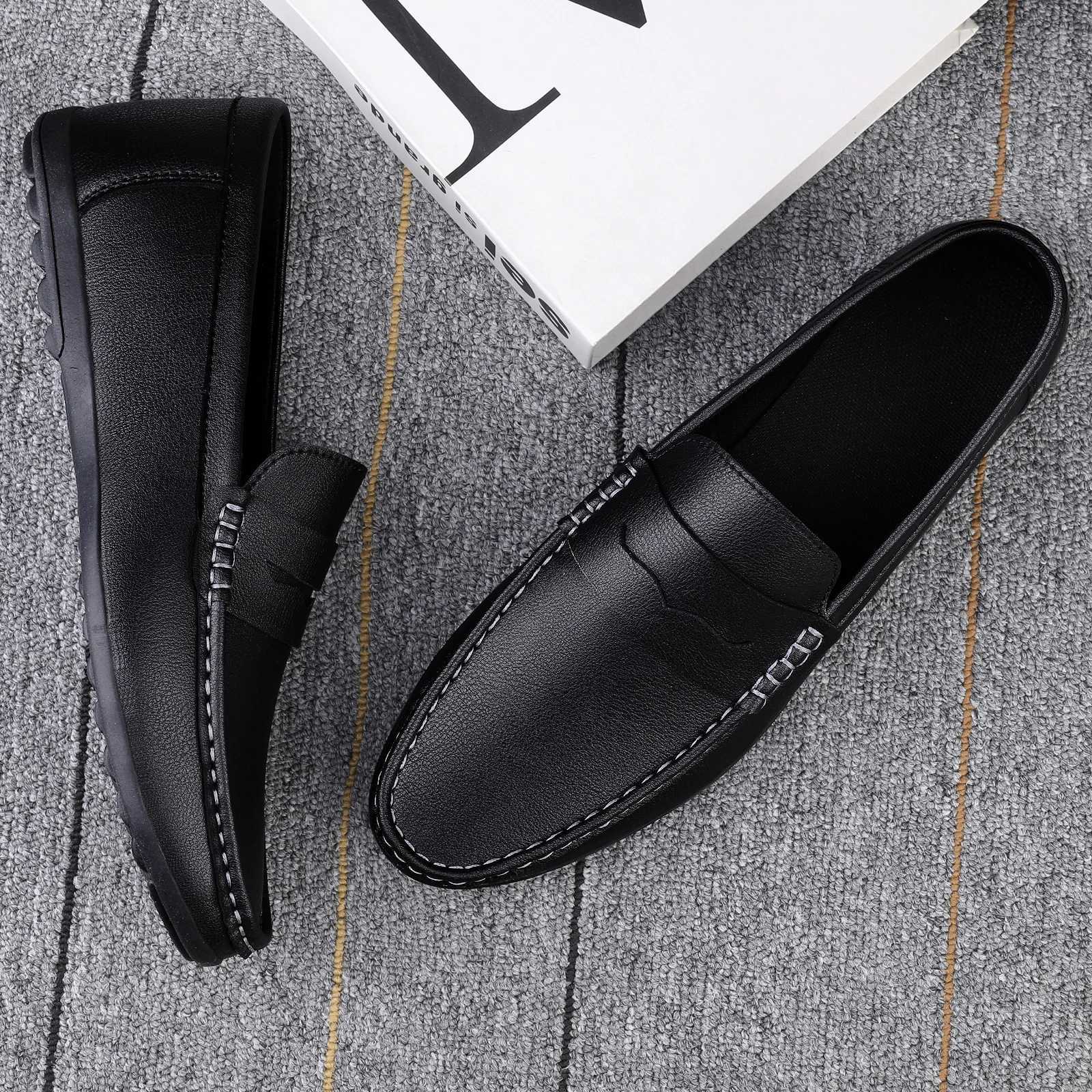 Summer Mens Casual Loafers Leather Loafer Shoes For Men Fi Light Flats Man White Sneakers Slip- Driving Big Size 38-47XJ250118