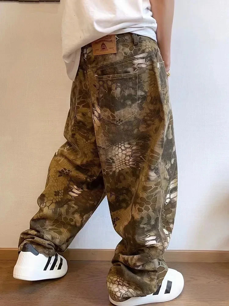 Snake Print Camouflage Pants for Men Wide Leg Jeans Demin Trousers Male Streetwear Hip Hop Vintage Clothes Casual 250109