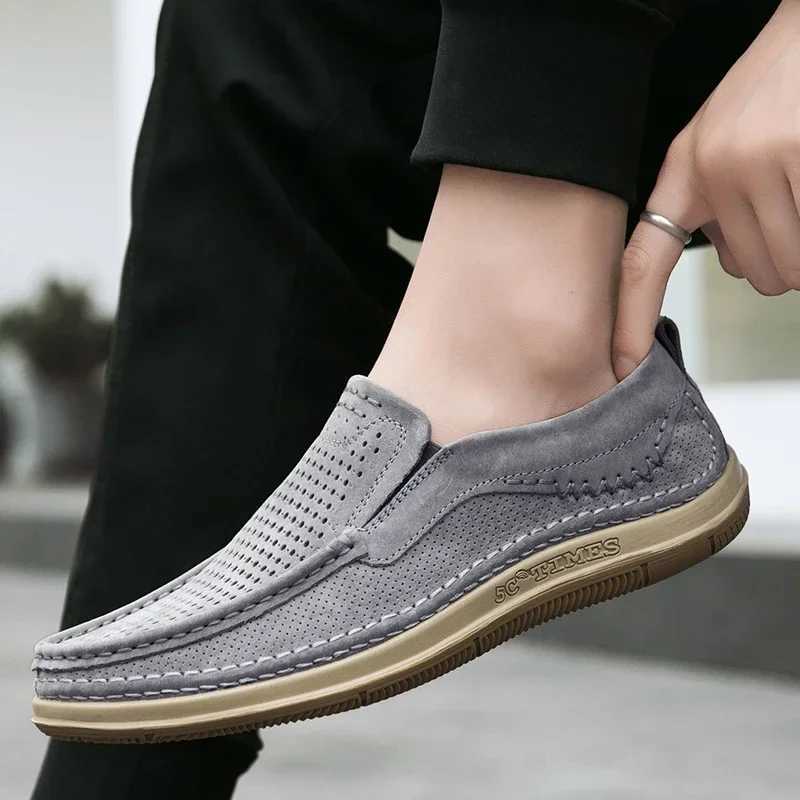 Hollow Out Summer Loafers Luxury Genuine Leather Mens Shoes Suede Male Casual Shoes Breathable Soft Driving Shoes Walking ShoesXJ250118