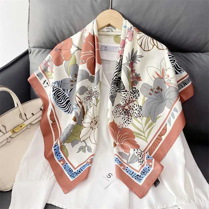 90 * 90cm womens square silk satin polyester scarf with floral print Shls headscarf season Bandanna W250118