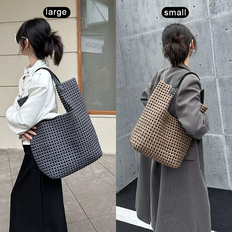 Fashionable Hollow Design Brandat Bags Original Women Bag Handbag Ladies Fashion 2024 New Hand Knitting Youth Women's Handbags