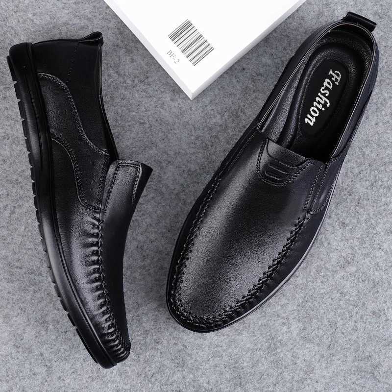 Genuine Leather Men Shoes High Quality Formal Casual Mens Loafers Soft Breathable Slip Boat Shoes Driving ShoesXJ250118