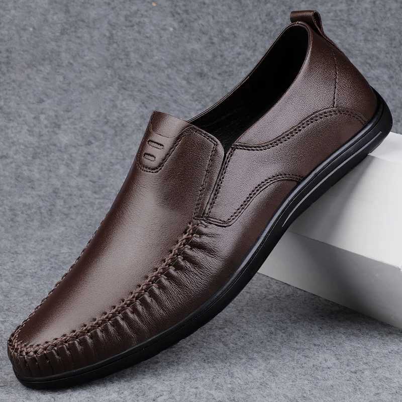 Genuine Leather Men Shoes High Quality Formal Casual Mens Loafers Soft Breathable Slip Boat Shoes Driving ShoesXJ250118