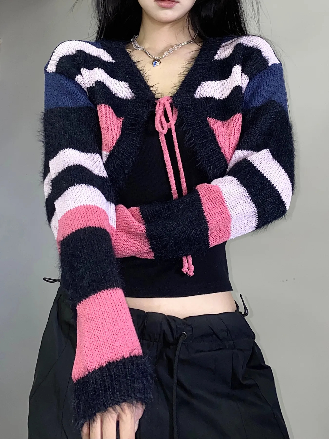 Y2K Casual Striped Cropped Tops Women Long Sleeve Soft Shawl Elegant Lace Up Cardigans Sweet Knitted Sweater 250122