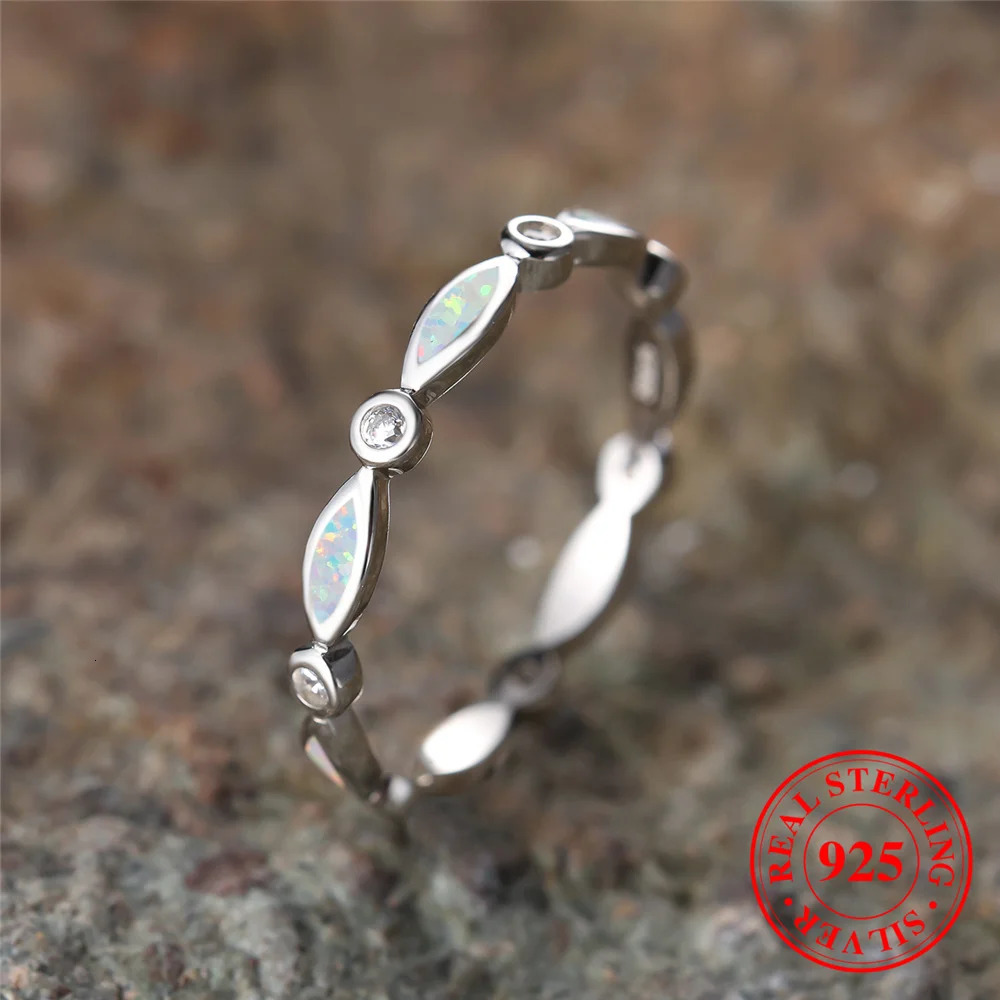 Cute Female Natural White Fire Opal Stone Ring Vintage Real 925 Sterling Silver Wedding Jewelry For Women 250117