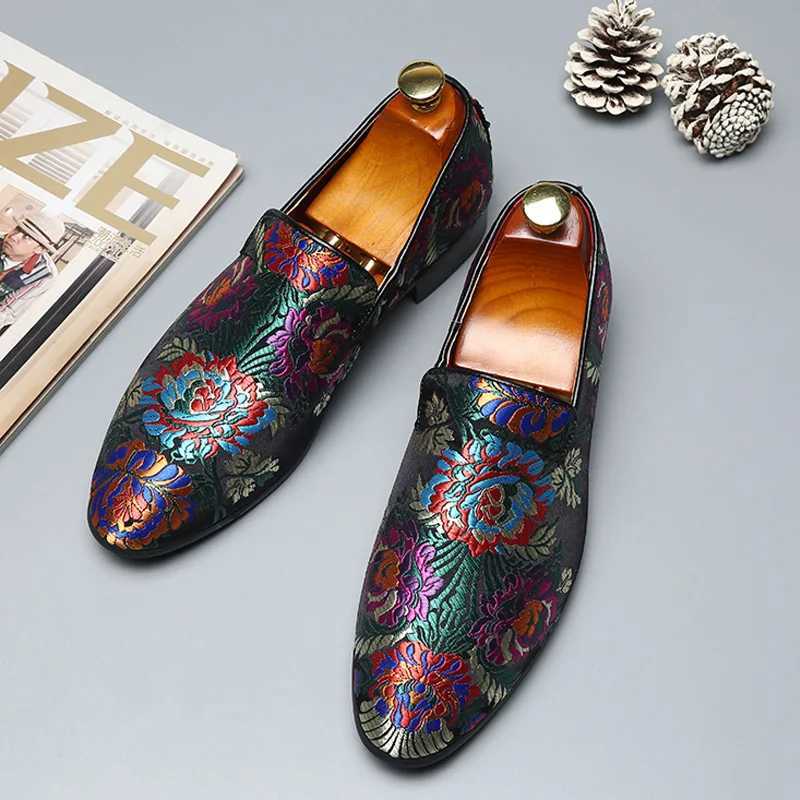 Mens Casual Shoes Mens Comfortable Driving Loafers Light Men Embroidery Party Wedding Flats EUR Sizes 38-48XJ250118