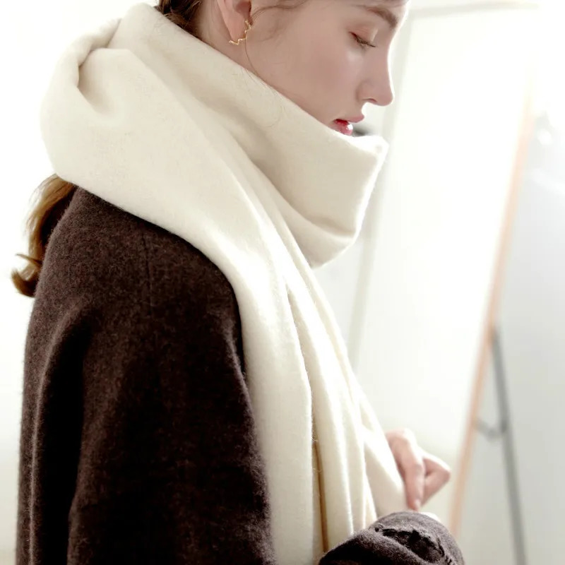 Women Scarf Winter Wool Shawl White Shawl Thickened Big size long Scarf 100% Wool scarf for Lades Sell Fashion 250120