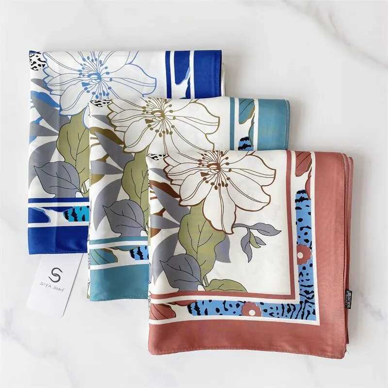 90 * 90cm womens square silk satin polyester scarf with floral print Shls headscarf season Bandanna W250118