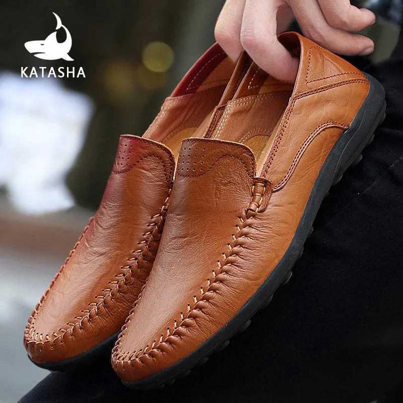 Men Leather Casual Shoes Autumn New Fi Luxury Brand Moccasin Comfortable Breathable Boat Driving Brown Leather ShoesXJ250118