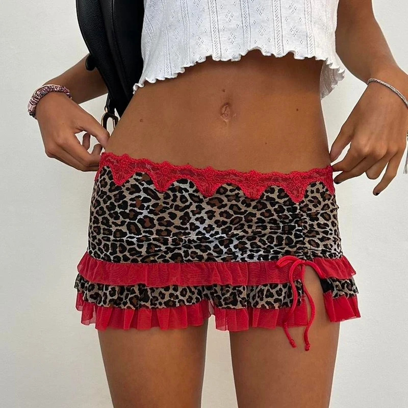 Maemukilabe Leopard Print Mini Skirts for Women Y2K Lace Trim Vintage A Line Short Ruffle Layered Micro Lingerie Skirt 250110