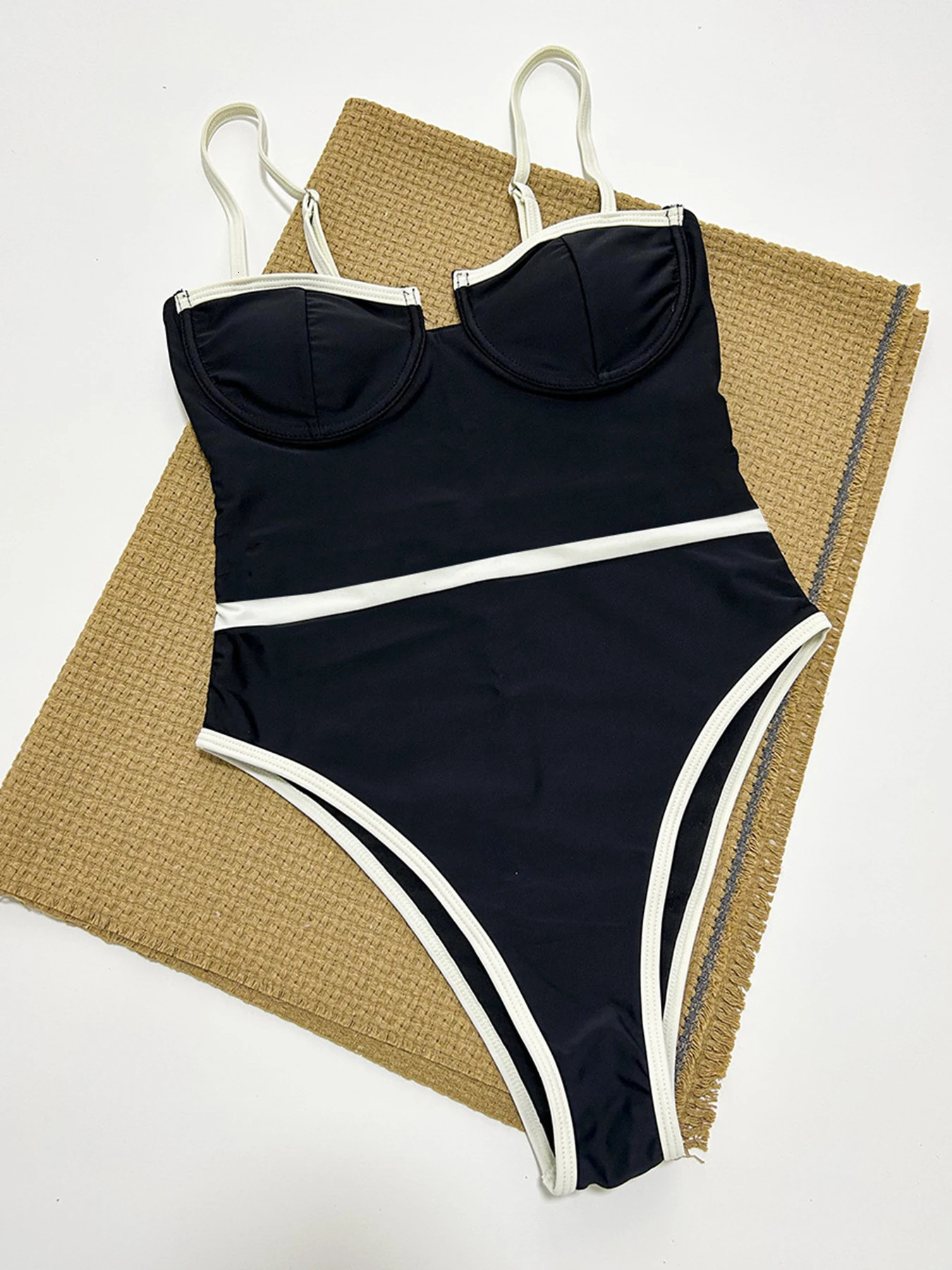 Black And White Contrast Color One Piece Swimsuit For Women Push Up Swimwear Bodysuit Monokini Bathing Suit Beachwear 250117