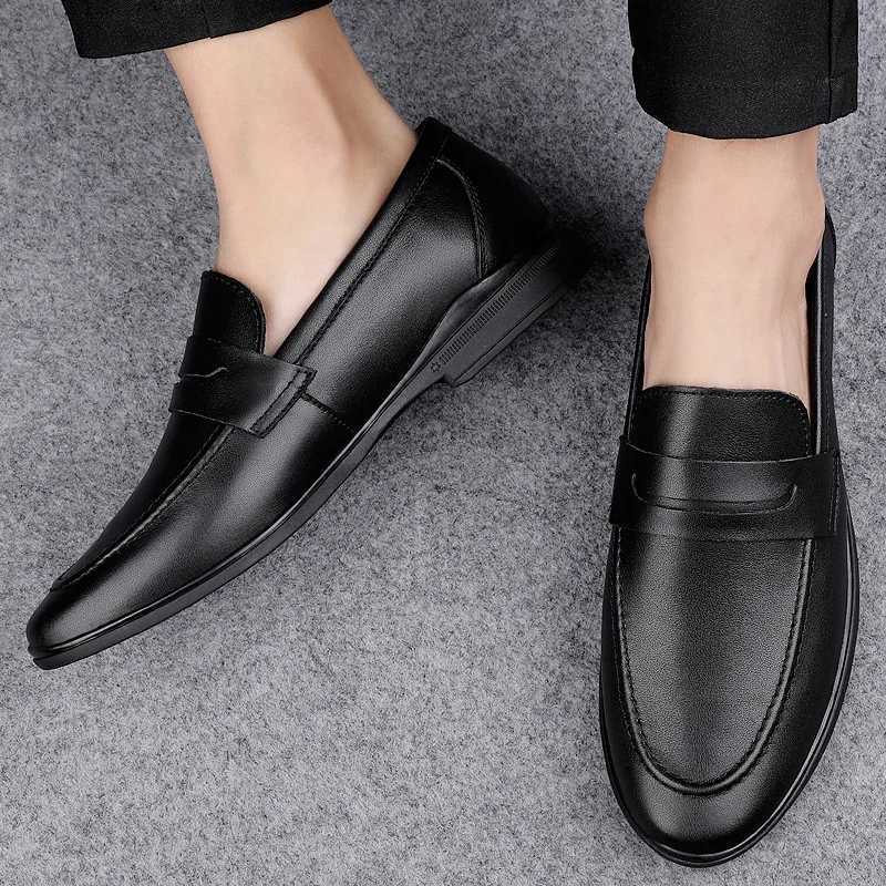 Mens Genuine Leather Casual Shoes Slip Winter Plush Snow Loafers N Slip Breathable Driving Flats Spring Walking Work ShoesXJ250118