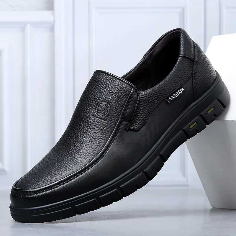 New Genuine Leather Handmade Shoes Casual Shoes For Men Flat Platform Walking Shoe Outdoor Footwear Loafers Breathable SneakersXJ250118