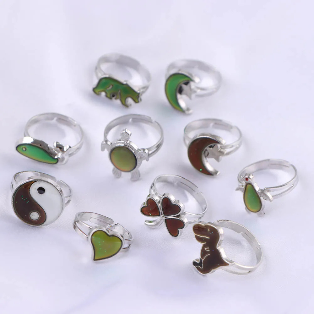 50 pieces/batch of color changing emotion adjustable temperature emotion rings suitable for ren women with boxes and fashionable jewelry 250109